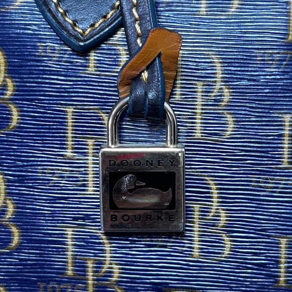 Dooney & Bourke Navy and Gold Monogram Satchel Approx. 11 x 9.5 x 4.5 - Picture 8 of 17